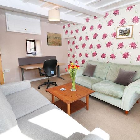 Dove Cottage Clowne エクステリア 写真