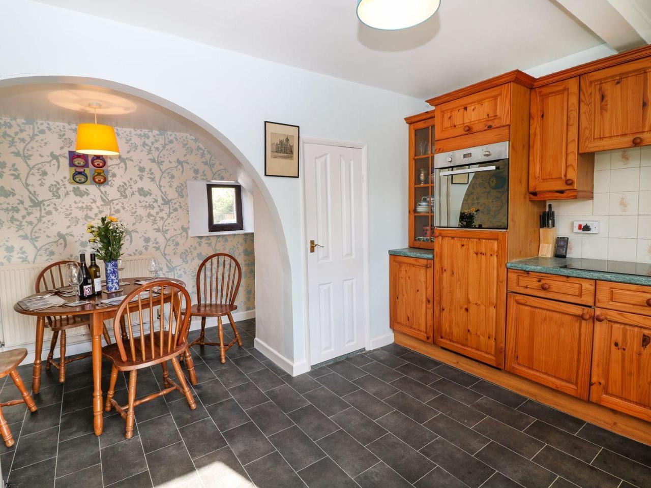 Dove Cottage Clowne エクステリア 写真