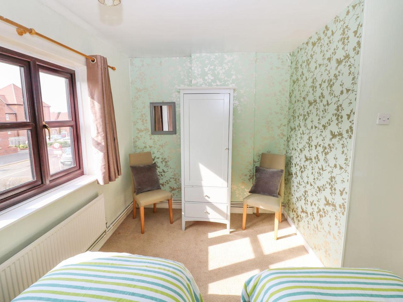 Dove Cottage Clowne エクステリア 写真