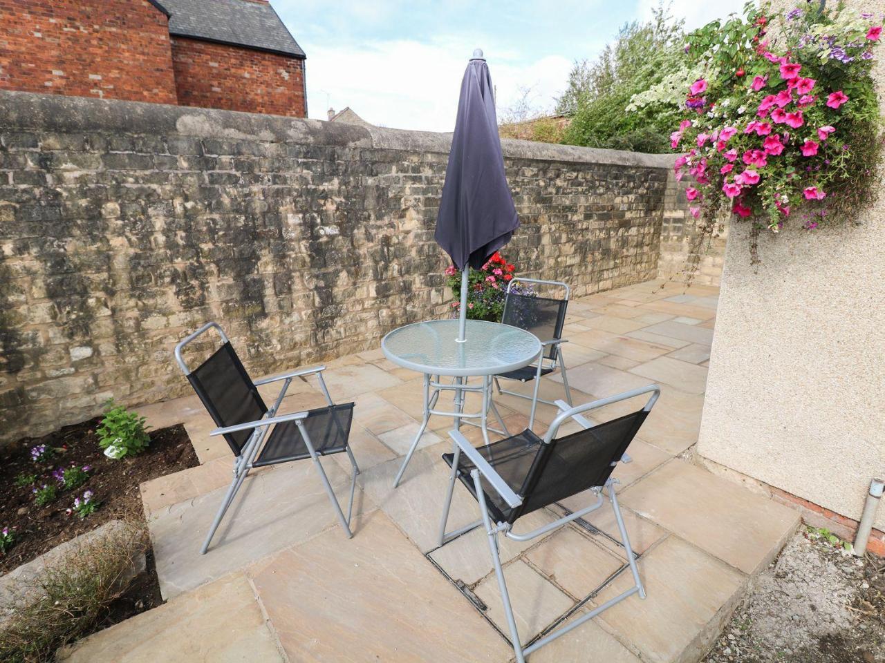 Dove Cottage Clowne エクステリア 写真
